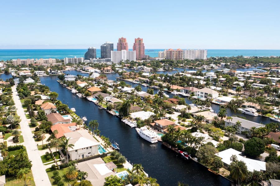 Properties For Sale in Coral Ridge